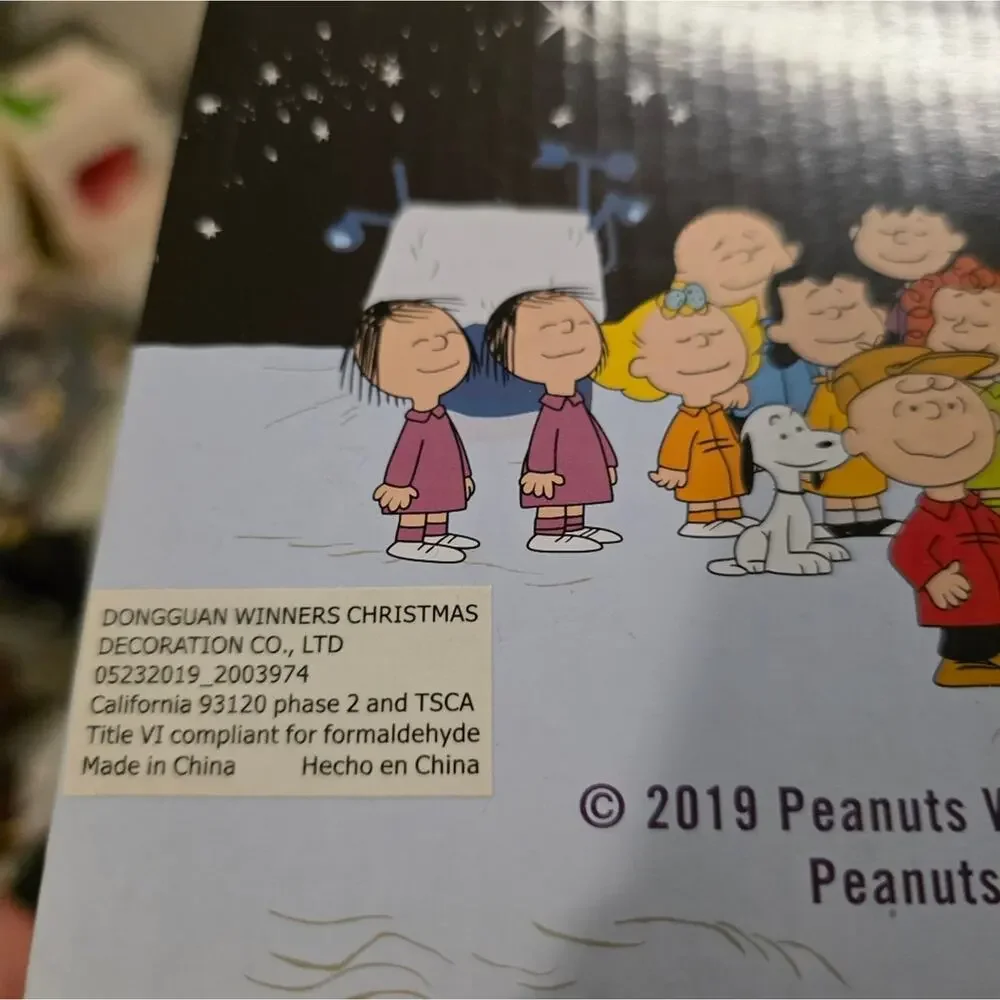 Peanuts Charlie Brown Musical Christmas Tree Holiday Tradition Cartoon Family